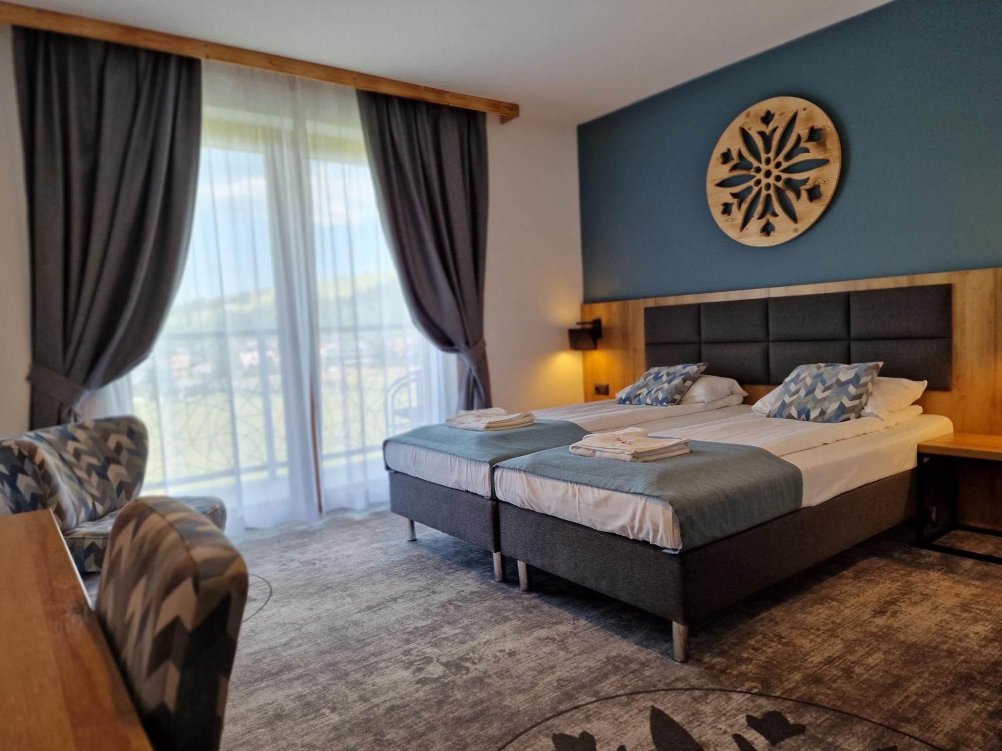 Hotel Malinowy Potok à Białka Tatrzańska Extérieur photo